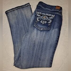 Wallflower Blue Embroidered Flare Jeans Stretch Denim Women's 17 Curvy Fit ZipUp